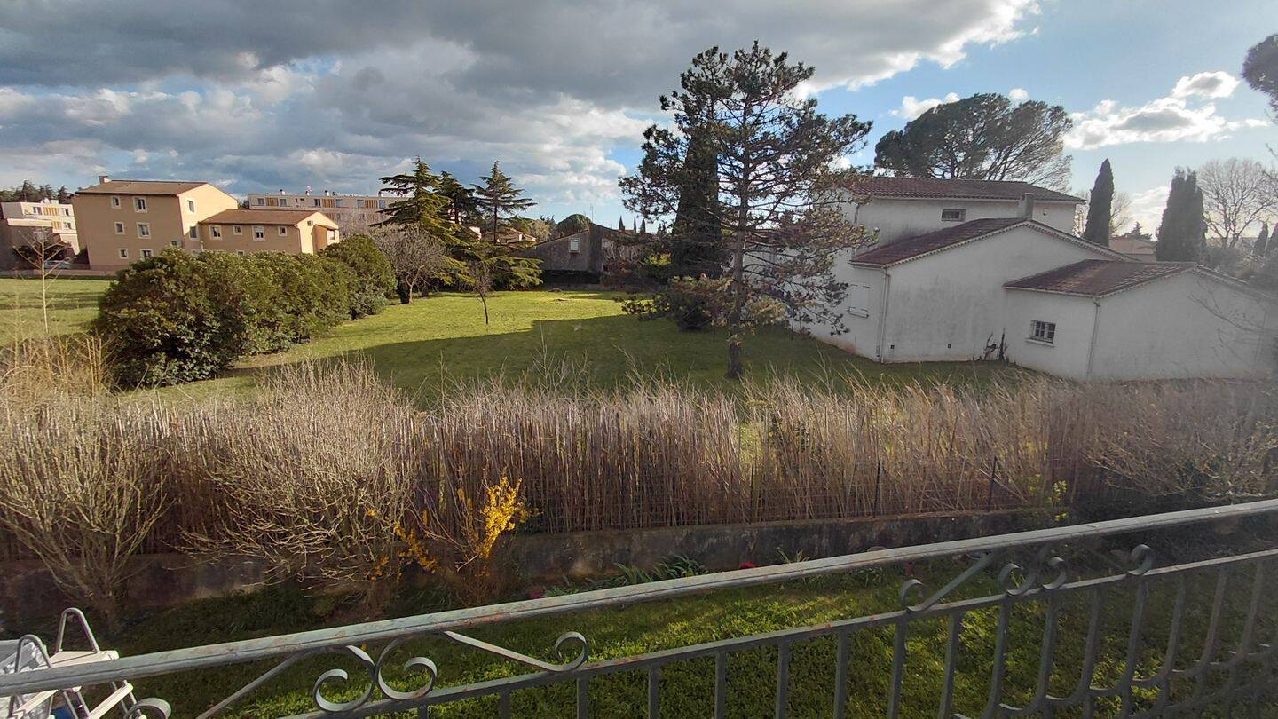 Maison 8 pièces 192 m² · à Pierrelatte · 191,6 m² · 262 000 €