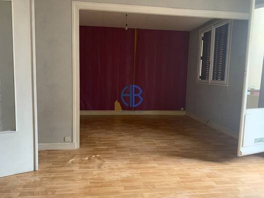 Appartement à vendre 123 000 € 3 pièces 2 chambres 62 m² Étage 1/3 Abry Grenoble 38100