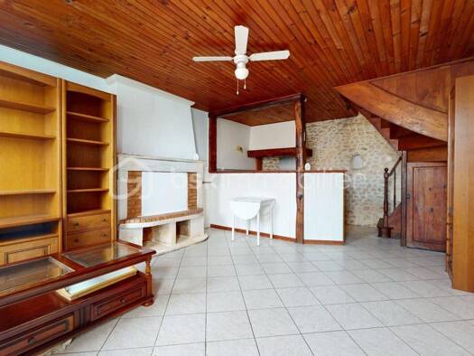 Maison à vendre 65 000 € 2 pièces 1 chambre 36,8 m² Saint-Porchaire 17250