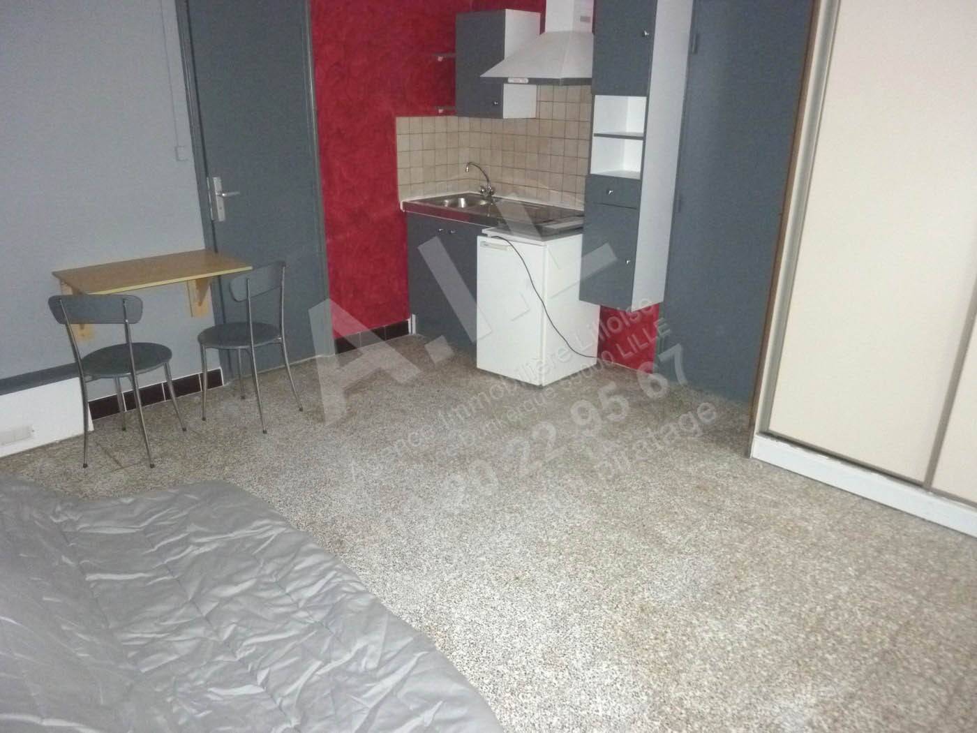Appartement 1 pièce 17 m² · à Lille · 17 m² · 382 €