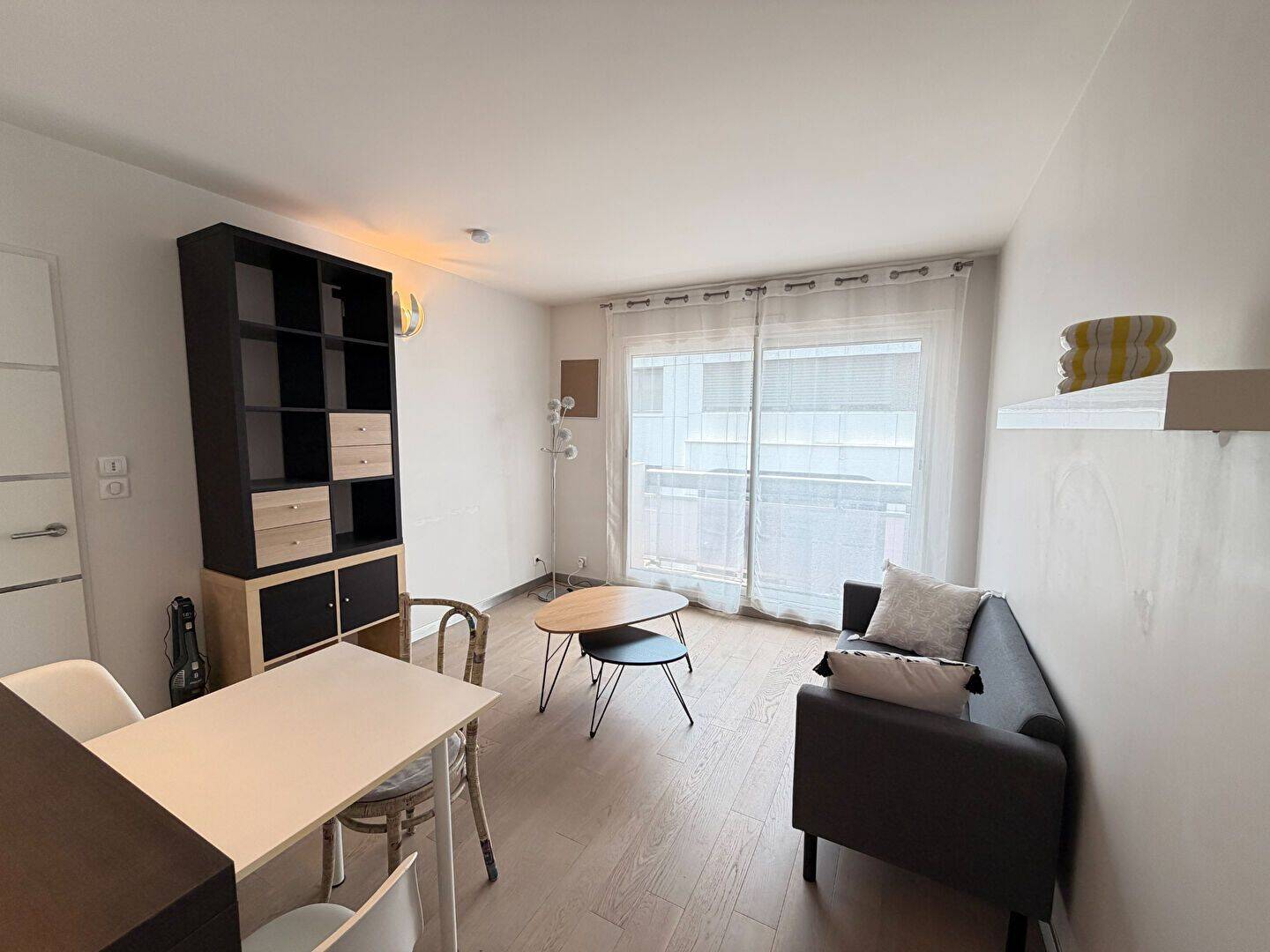 Appartement 2 pièces 30 m² · à Lyon 6ème Arrondissement · 29,5 m² · 850 €