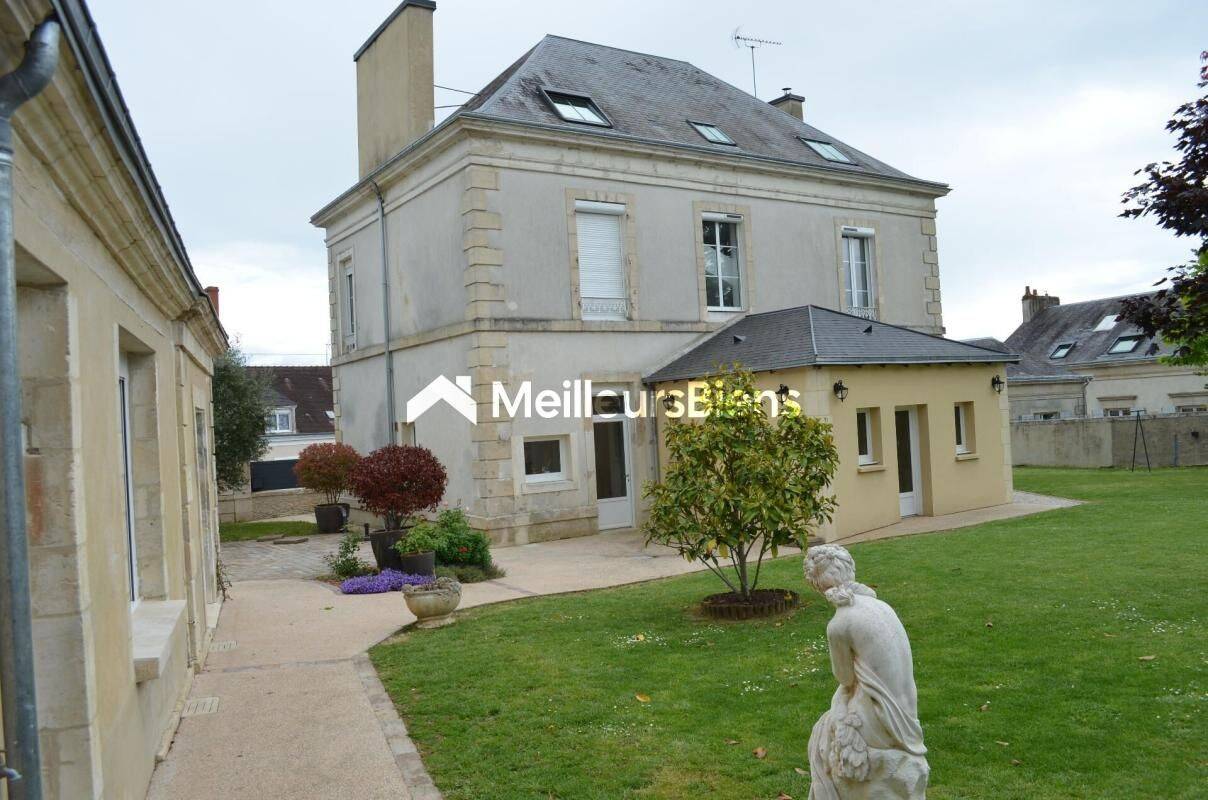 Maison 8 pièces 220 m² · à Mamers · 220 m² · 385 000 €