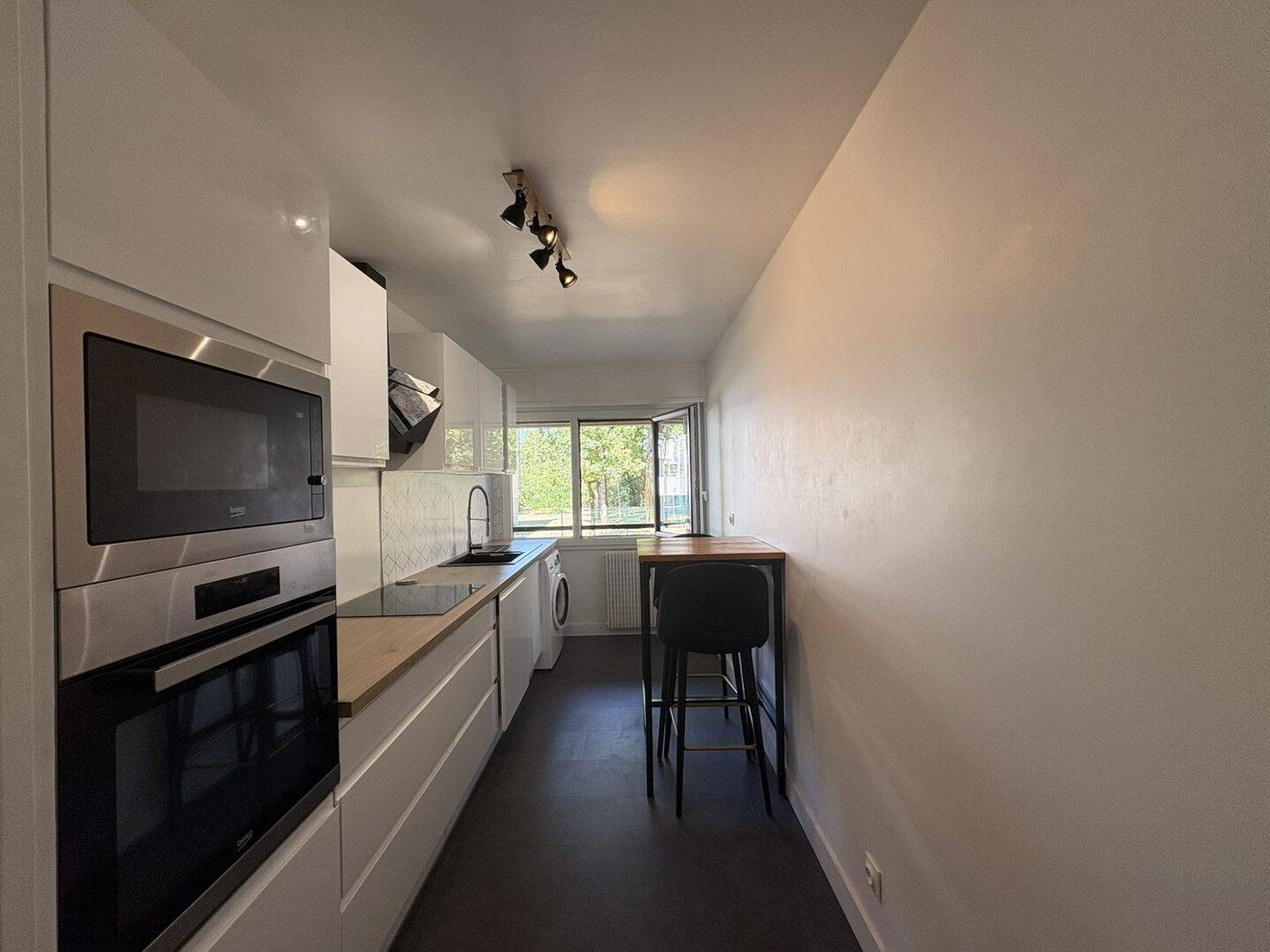 Appartement 3 pièces 66 m² · à Lyon 9ème · 65,7 m² · 1 050 €/mois