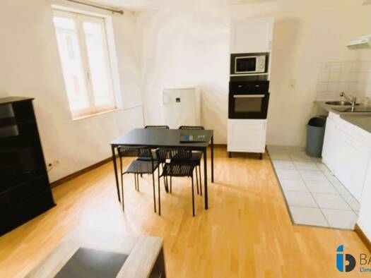 Duplex à louer 460 € 2 pièces 1 chambre 40 m² Étage 1/1 Graulhet 81300