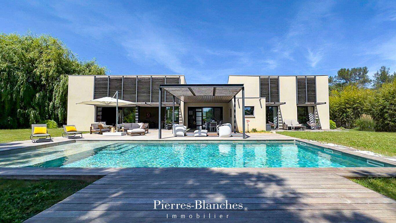Maison 7 pièces 221 m² · à Montpellier · 221 m² · 1 099 000 €