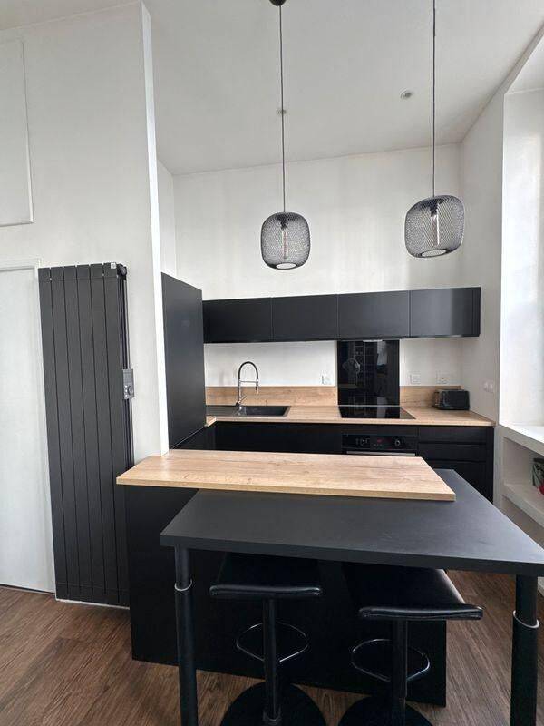 Appartement 1 pièce 27 m² · à Bordeaux · 27 m² · 800 €/mois