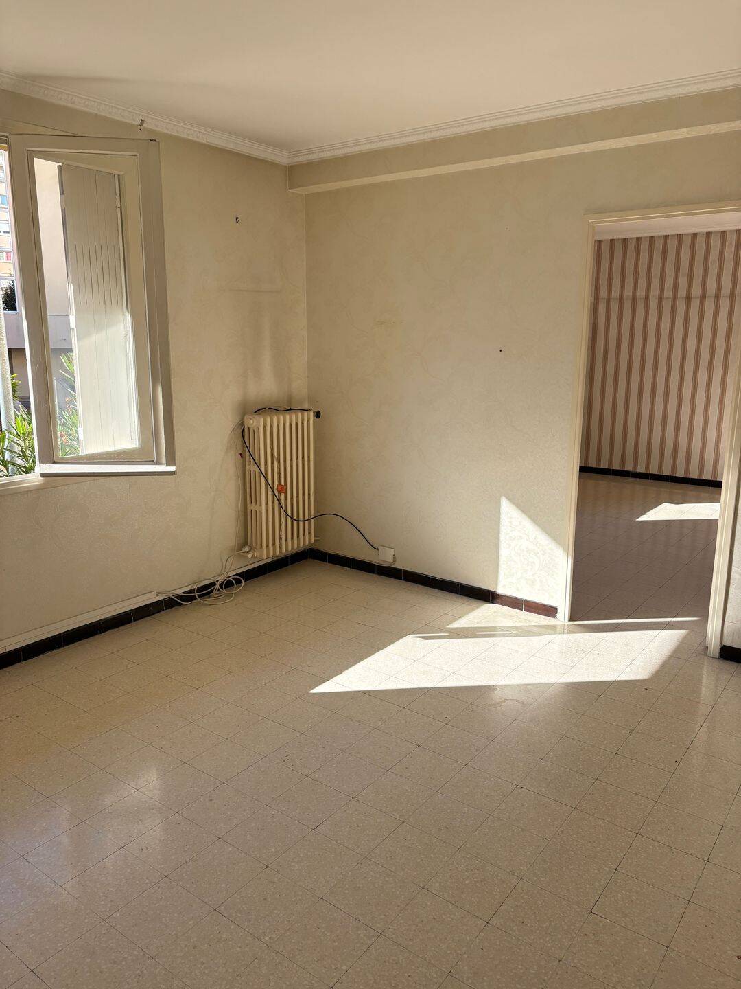 Appartement 4 pièces 67 m² · à Toulon · 67 m² · 900 €/mois