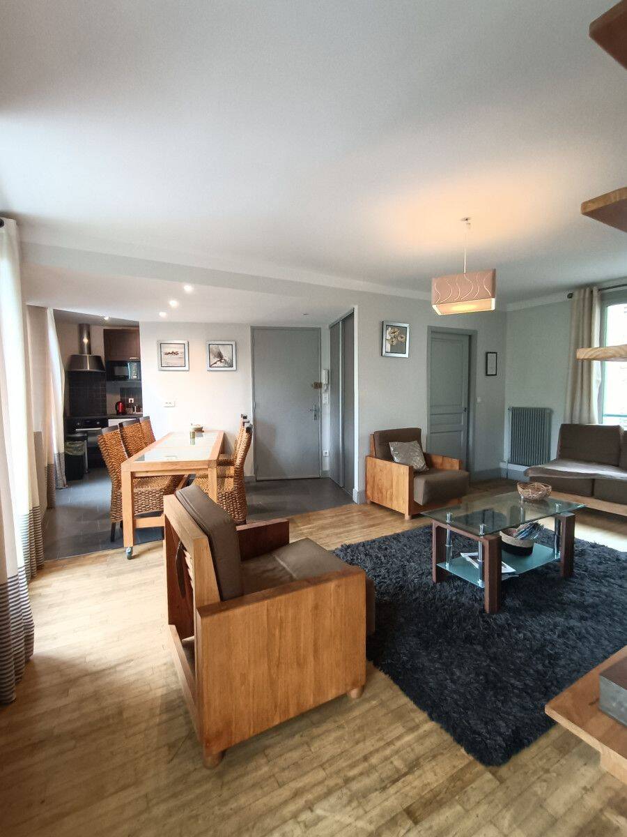Appartement 4 pièces 79 m² · à Sarlat-la-Canéda · 79,3 m² · 980 €/mois