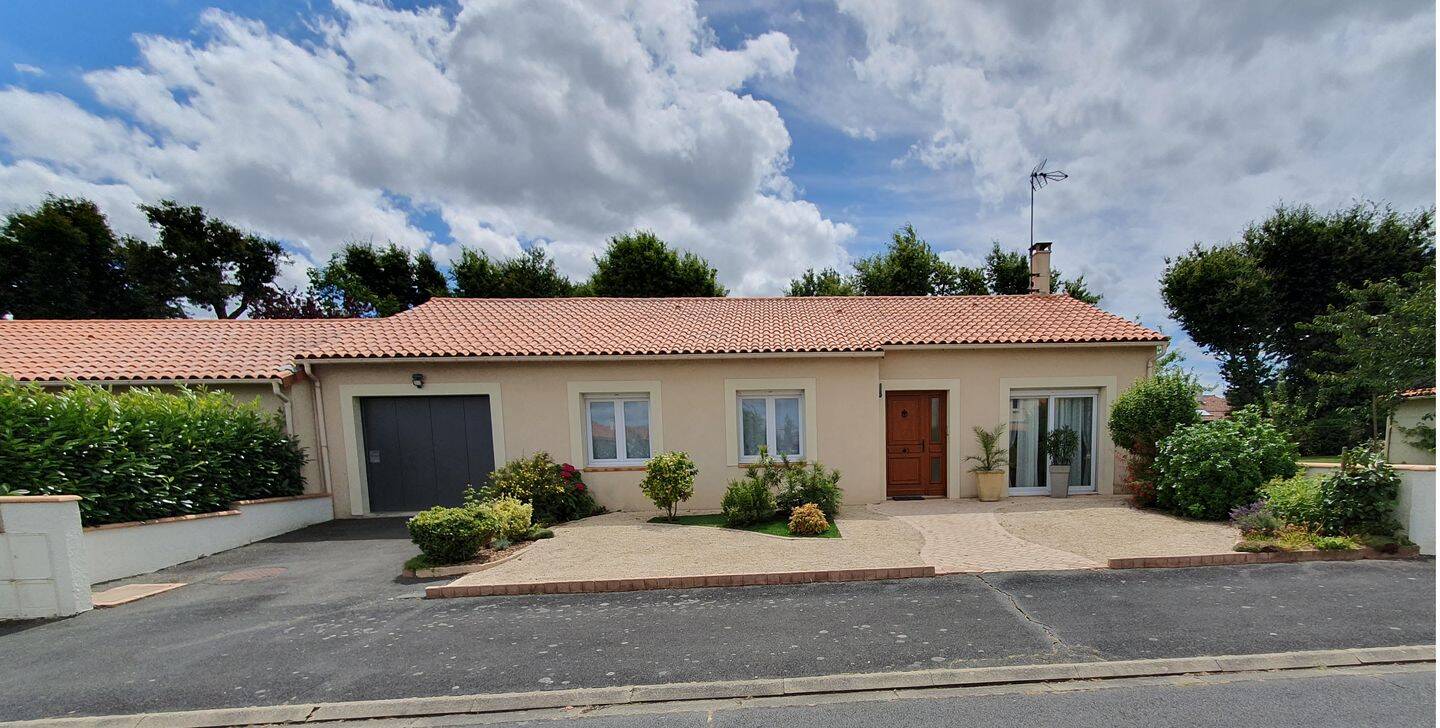 Maison 4 pièces 99 m² · à Saint-Léger-sous-Cholet · 99 m² · 1 025 €/mois
