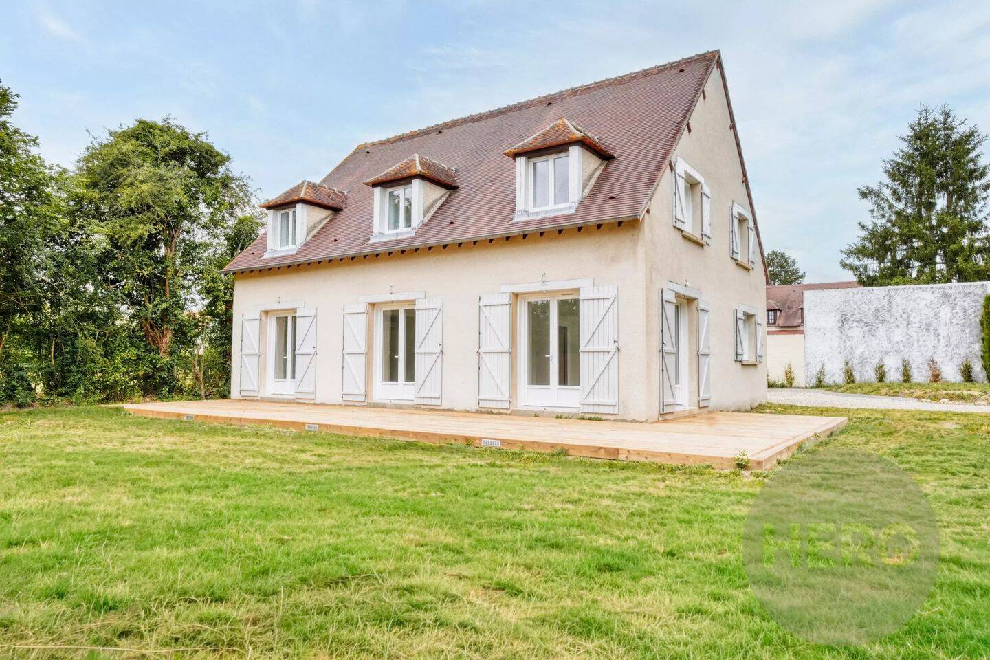 Maison 8 pièces 160 m² · à Gambais · 160 m² · 598 000 €
