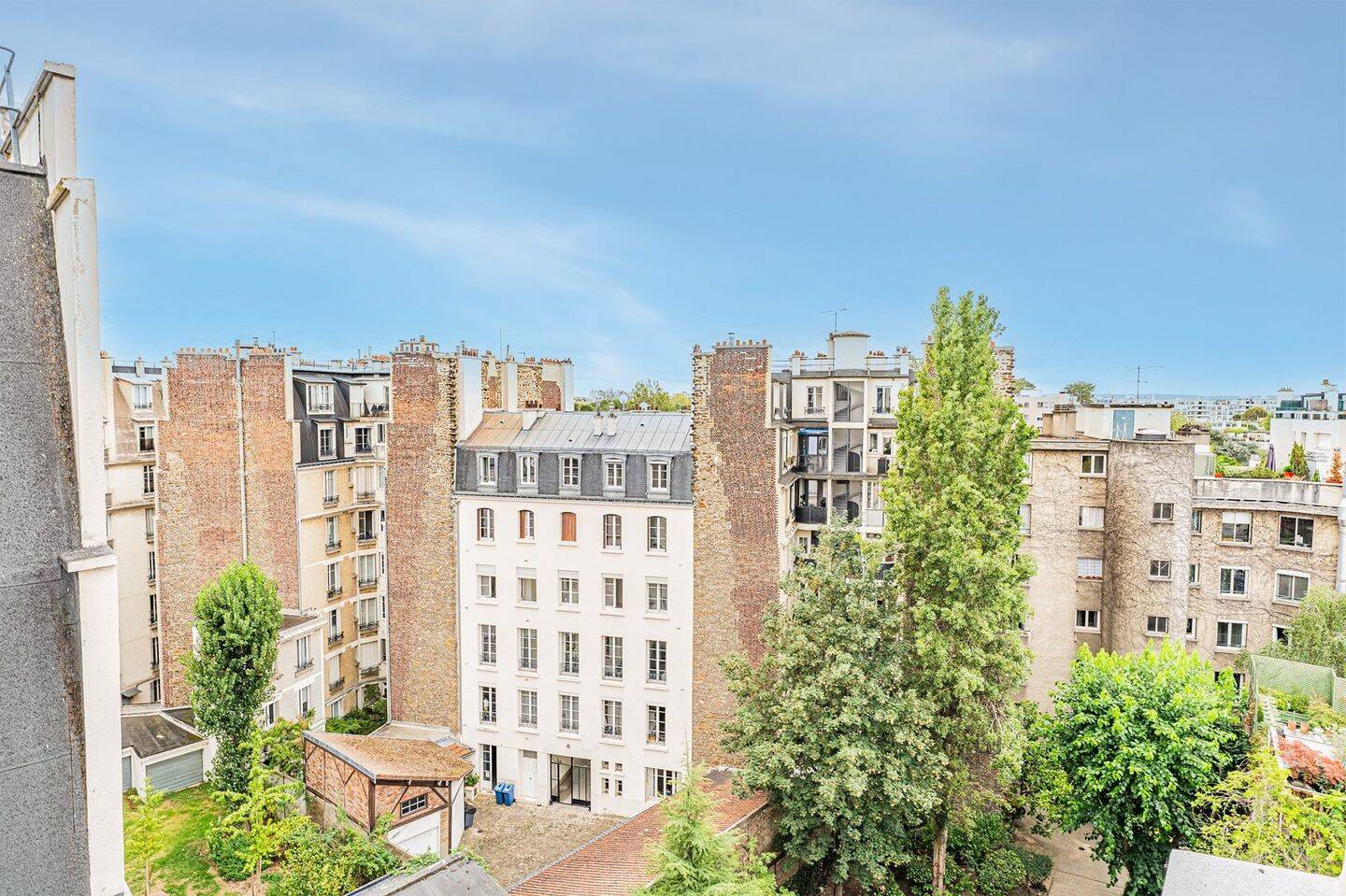 Appartement 1 pièce 9 m² · à Neuilly-sur-Seine · 9 m² · 95 000 €