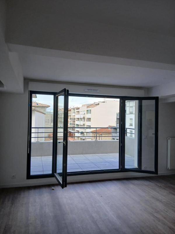 Appartement 4 pièces 92 m² · à La Teste-de-Buch · 92 m² · 1 221 €/mois