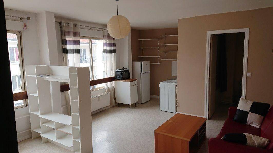 Appartement 1 pièce 30 m² · à Lyon 4ème Arrondissement · 30 m² · 690 €