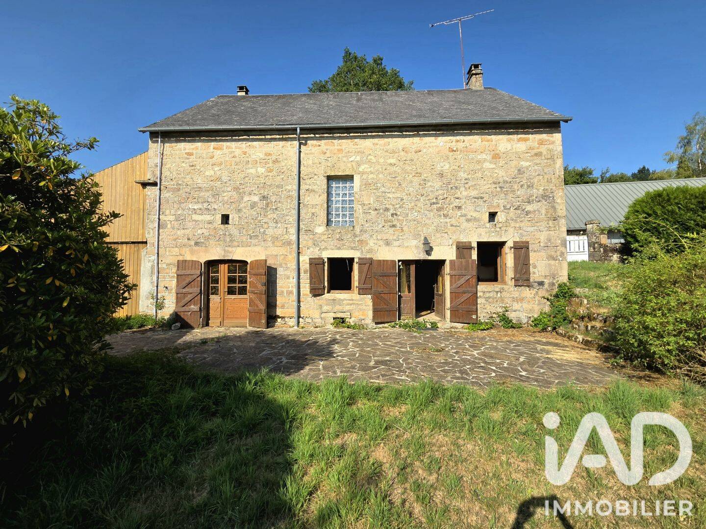 Maison 2 pièces 70 m² · à Peyrelevade · 70,4 m² · 88 000 €