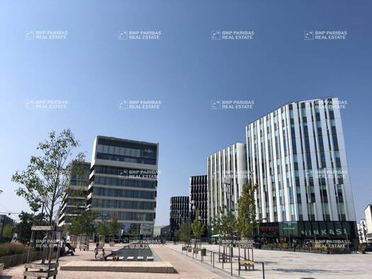 Espace bureau à louer 5 550 € 5 592 m² de bureaux divisible à partir de 360 m² Bonnevay - La Soie - Les Brosses Villeurbanne 69100
