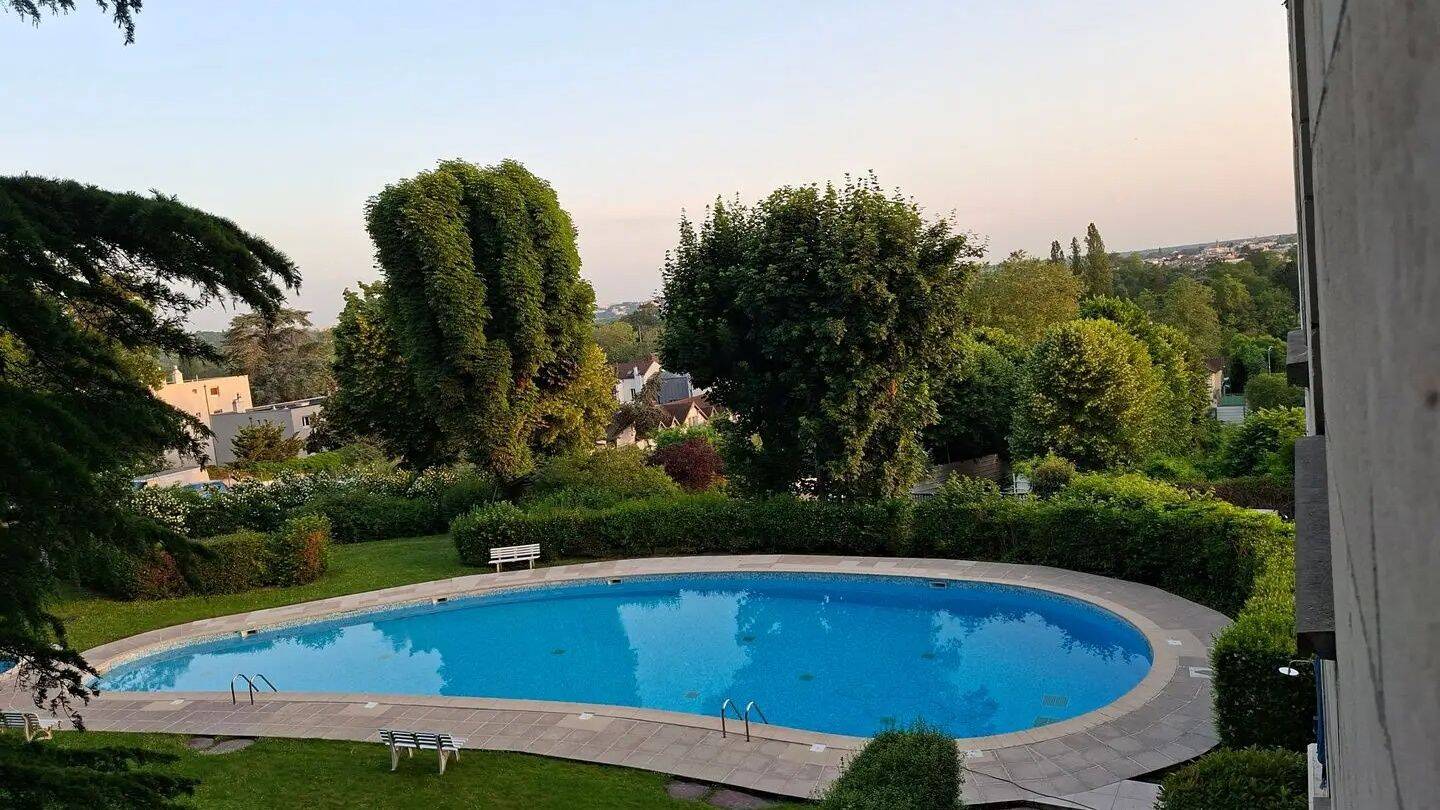Appartement 5 pièces 120 m² · à Bougival · 120 m² · 496 000 €