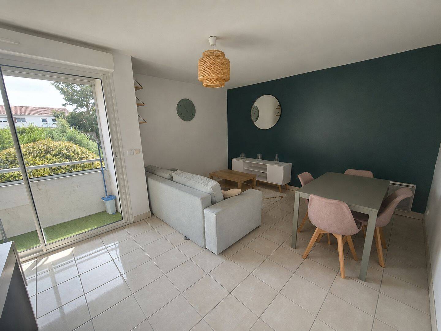 Appartement 2 pièces 42 m² · à Bordeaux · 42 m² · 860 €/mois
