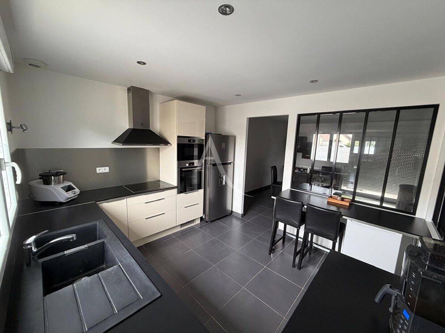 Maison 5 pièces 156 m² · à Donnery · 156,1 m² · 307 000 €
