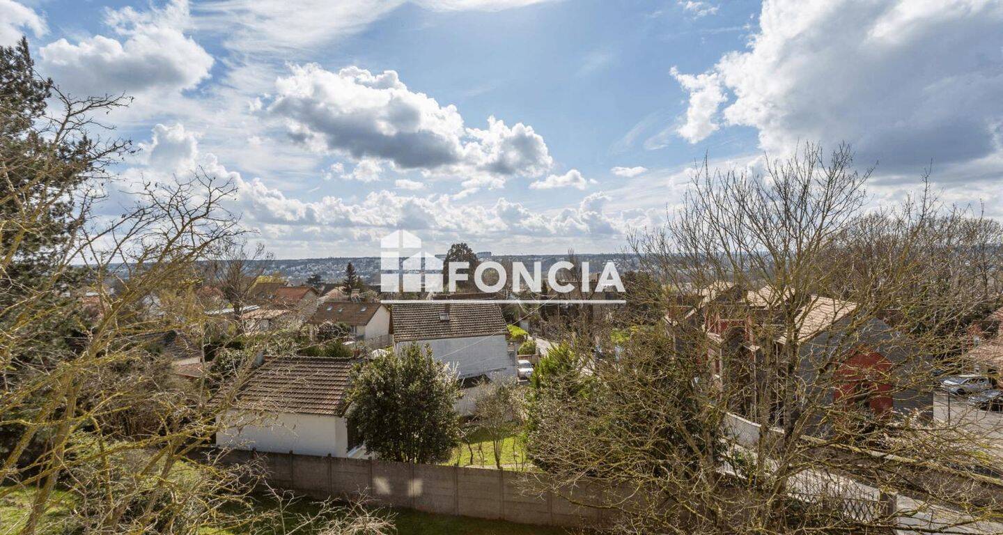 Appartement 4 pièces 79 m² · à Crosne · 79 m² · 189 000 €