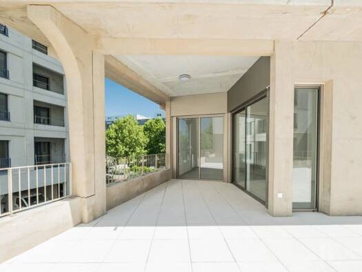 Appartement à louer - Première occupation 1 498 € 4 pièces 3 chambres 90,7 m² 1er étage Bordeaux Sud Bordeaux 33800