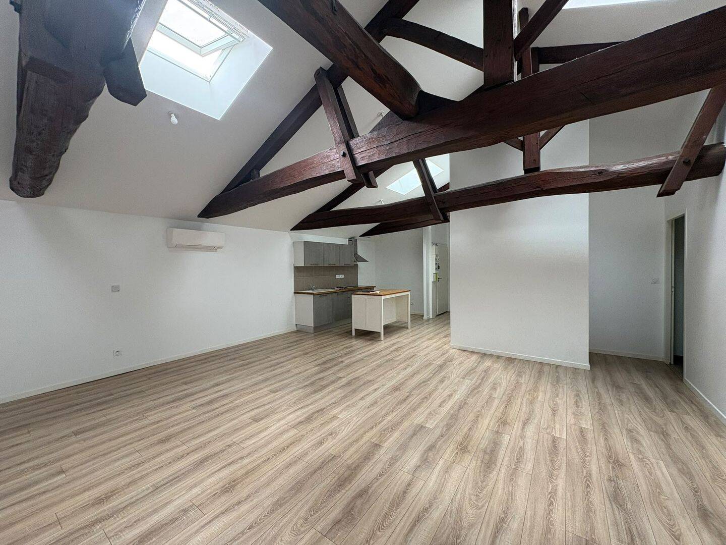 Appartement 3 pièces 85 m² · à Casteljaloux · 85 m² · 555 €