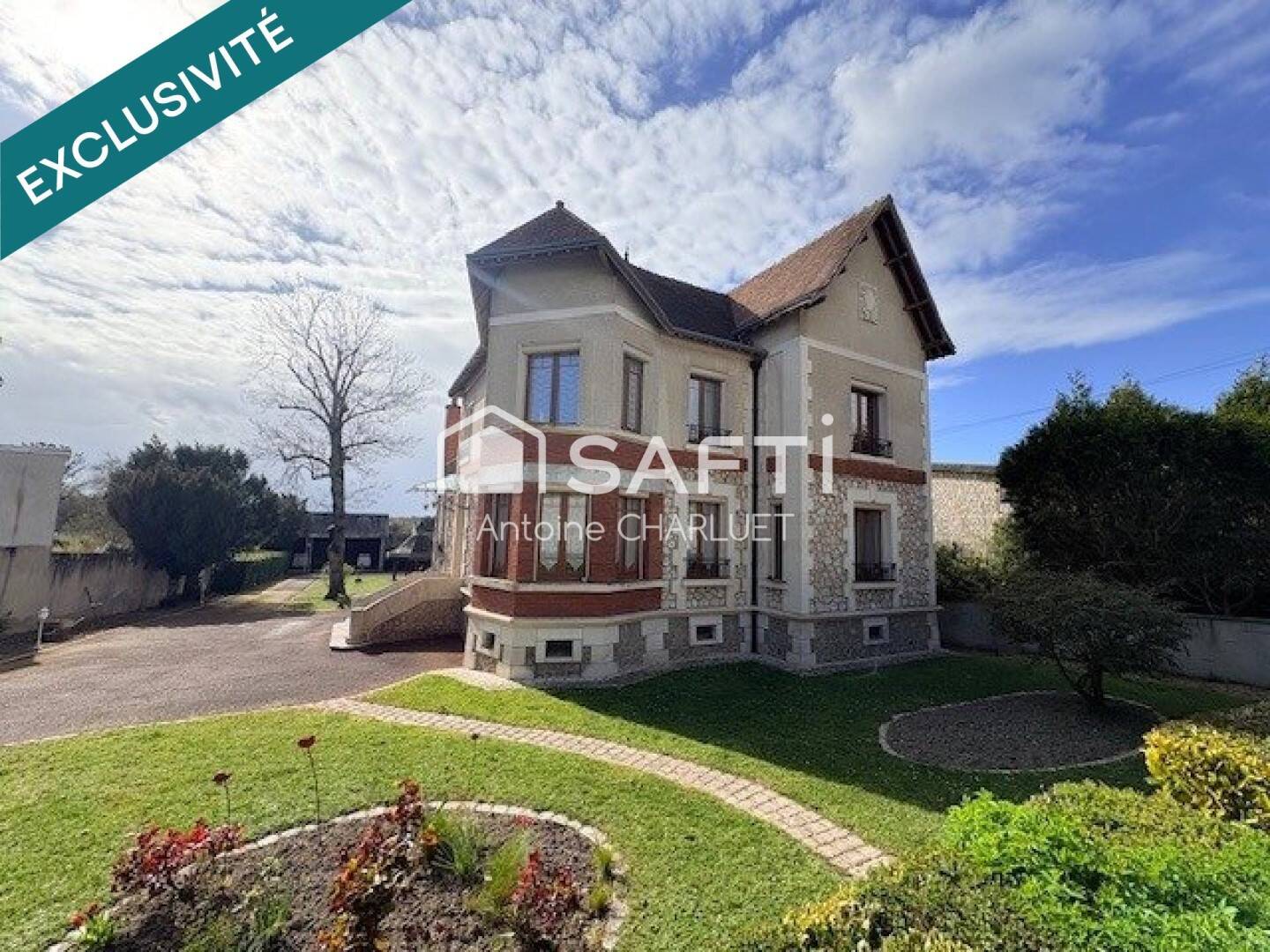 Maison 9 pièces 206 m² · à Châtillon-sur-Indre · 206 m² · 274 500 €