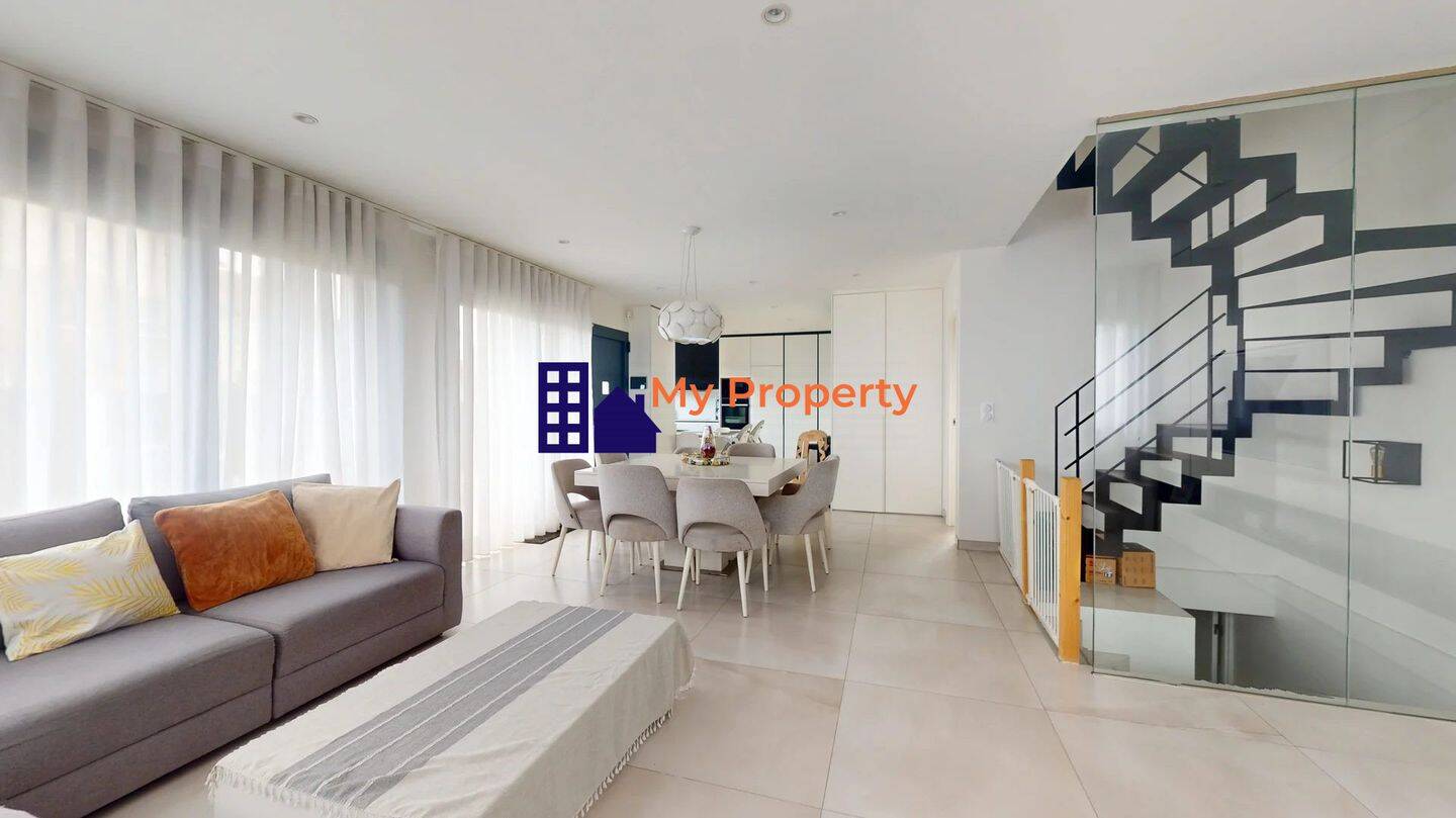 Maison 5 pièces 113 m² · à Houilles · 112,5 m² · 749 000 €