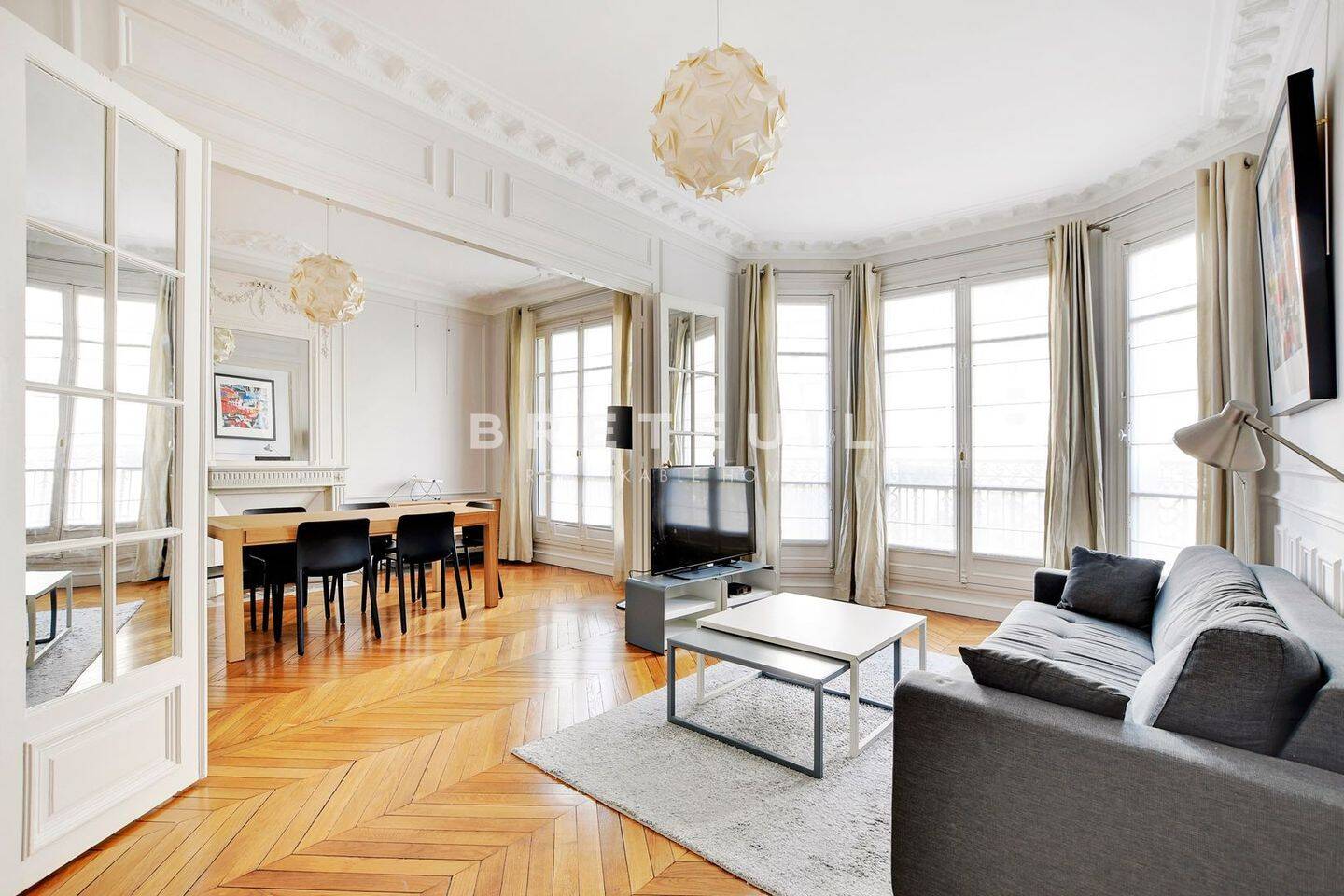 Appartement 3 pièces 74 m² · à Paris 19ème Arrondissement · 74 m² · 2 290 €/mois