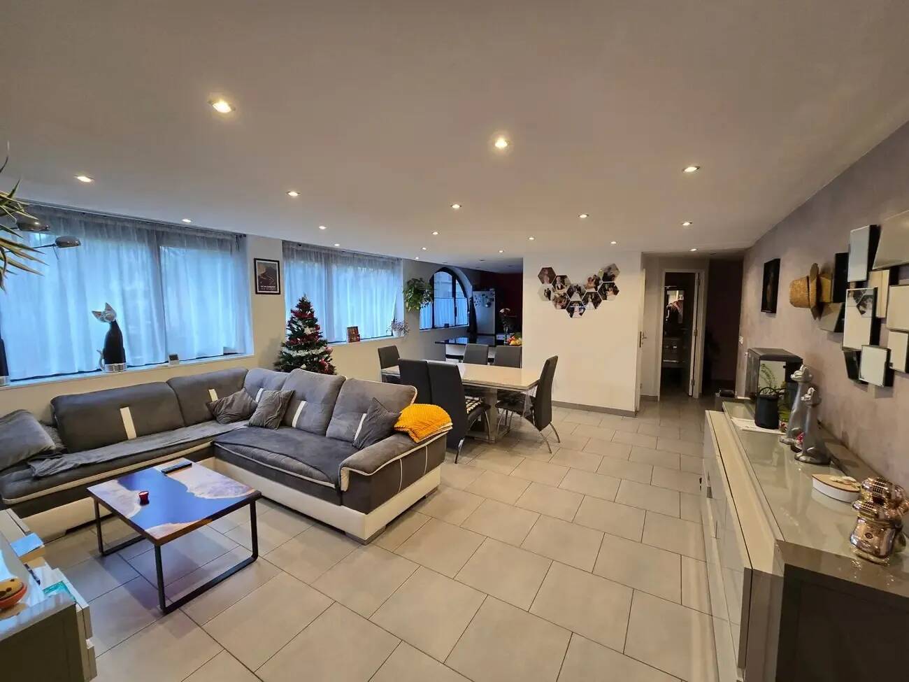 Appartement 4 pièces 130 m² · à Cluses · 130 m² · 259 000 €