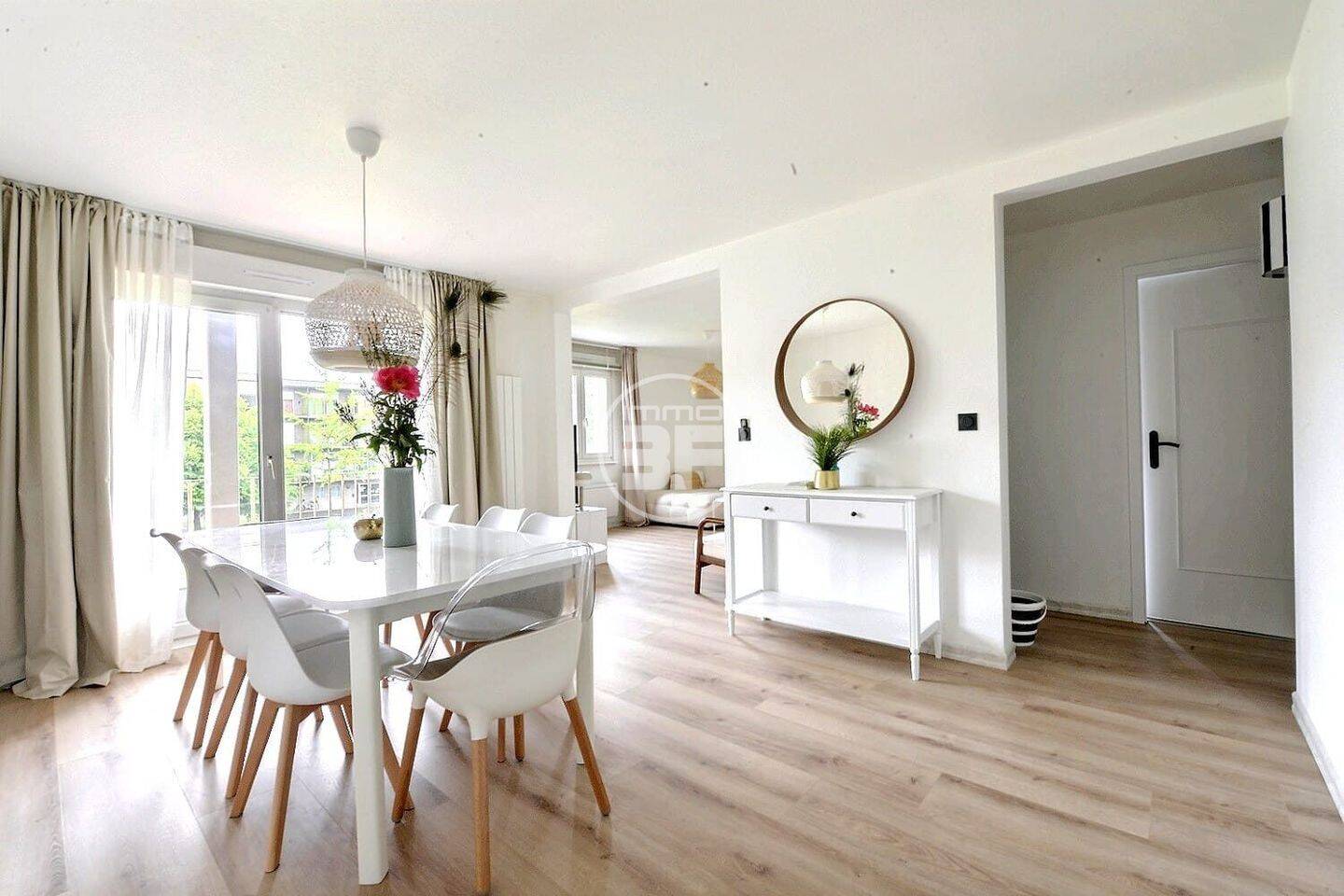Appartement 4 pièces 74 m² · à Village-Neuf · 74,4 m² · 229 000 €
