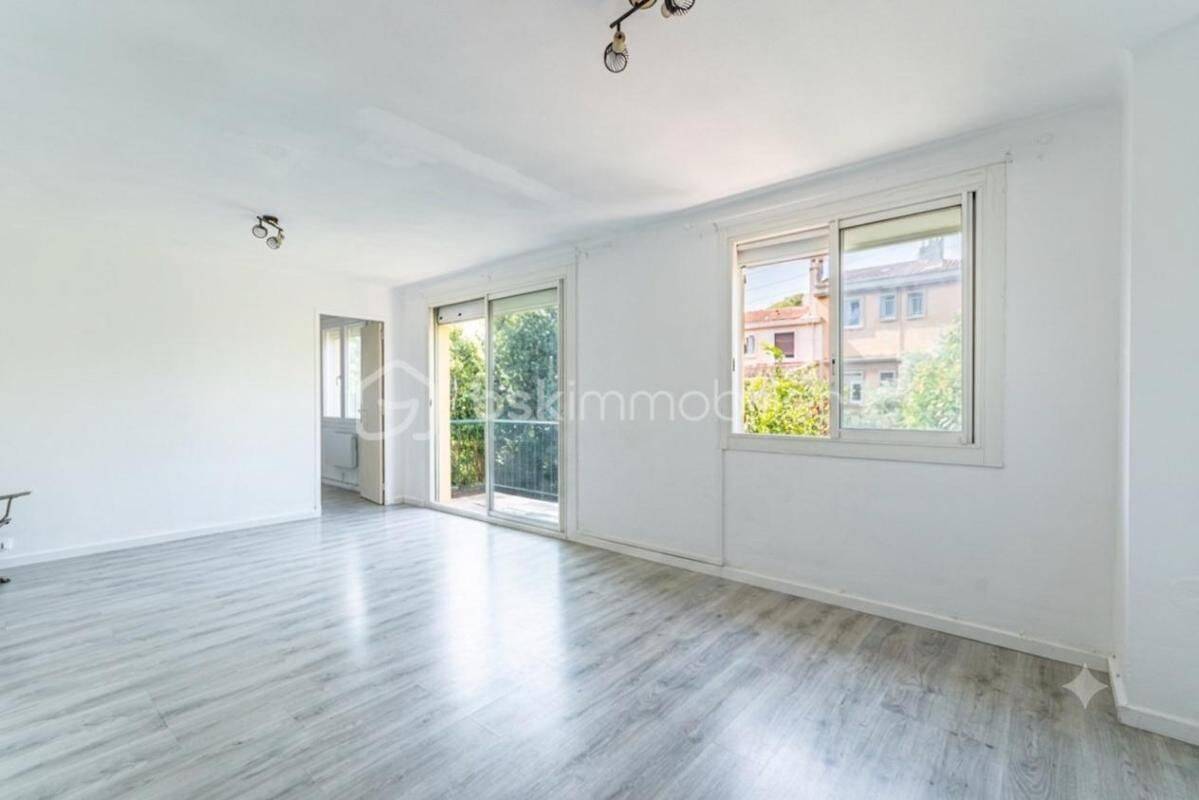Appartement 3 pièces 74 m² · à La Seyne-sur-Mer · 74,2 m² · 1 190 €
