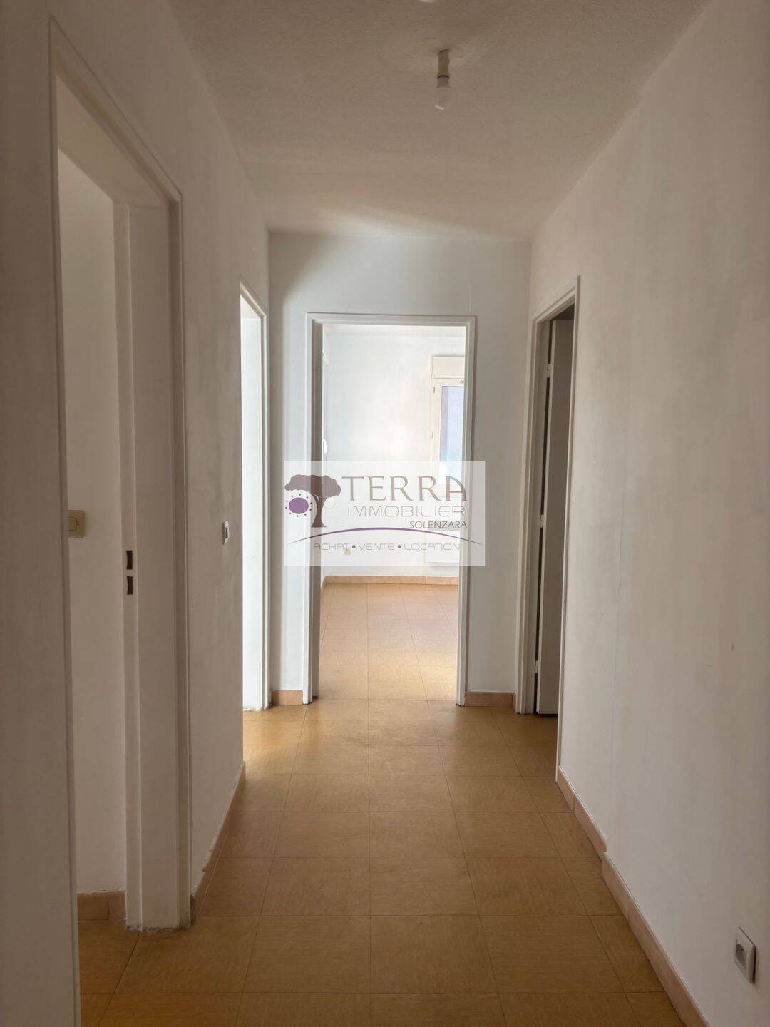 Appartement 3 pièces 80 m² · à Sari-Solenzara · 80,1 m² · 599 €