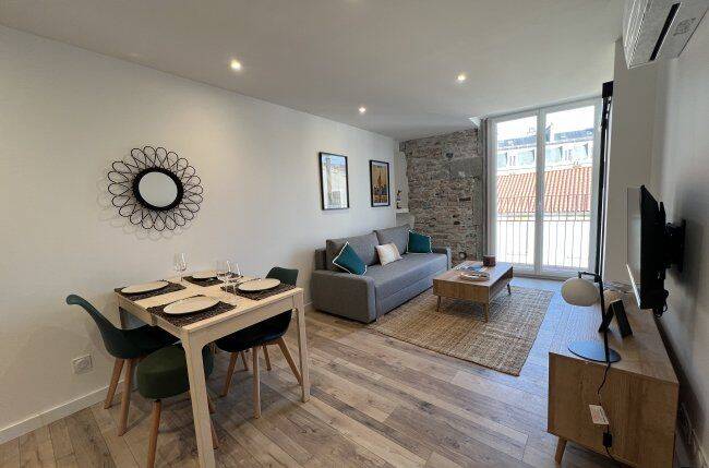 Appartement 2 pièces 33 m² · à Grenoble · 33 m² · 1 001 €