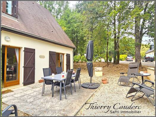 Maison à vendre 145 000 € 4 pièces 2 chambres 81 m² 13 985 m² de terrain Prats-de-Carlux 24370