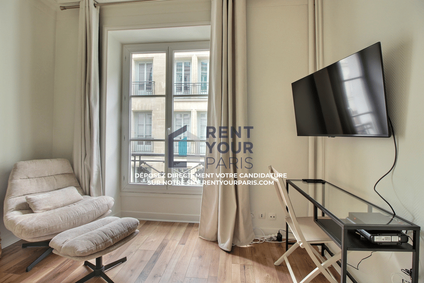 Appartement 1 pièce 23 m² · à Paris 10ème Arrondissement · 23 m² · 1 300 €