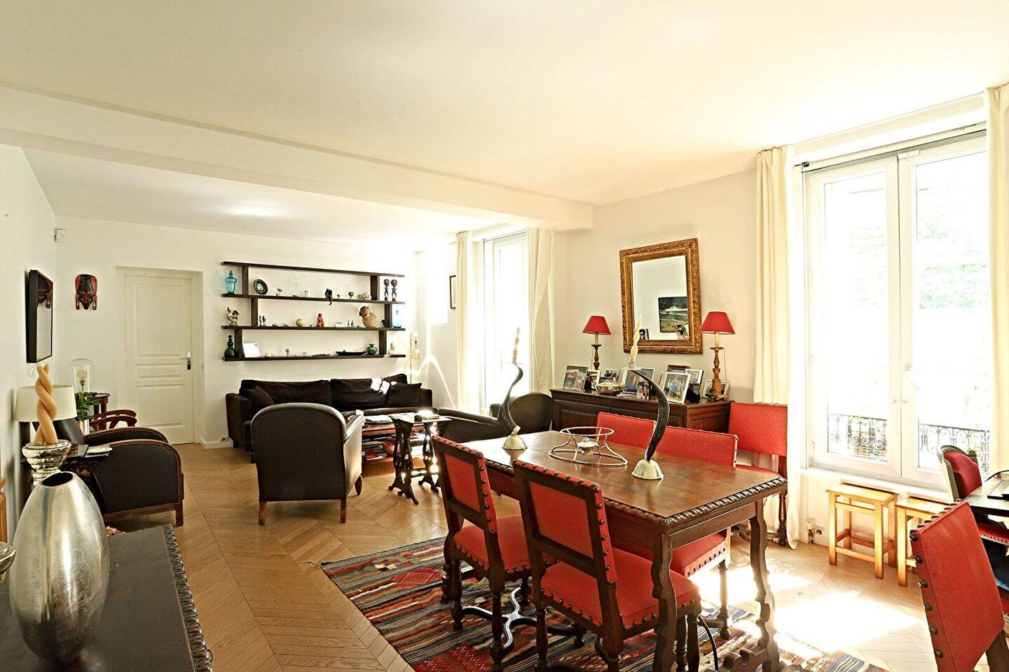 Appartement 4 pièces 98 m² · à Paris 7ème Arrondissement · 98 m² · 1 299 000 €