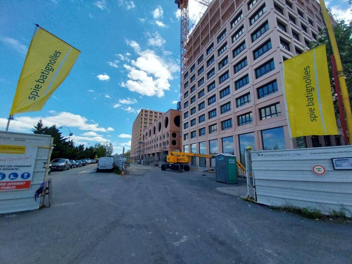 Appartement 2 pièces 43 m² · à Bordeaux · 43 m² · 707 €
