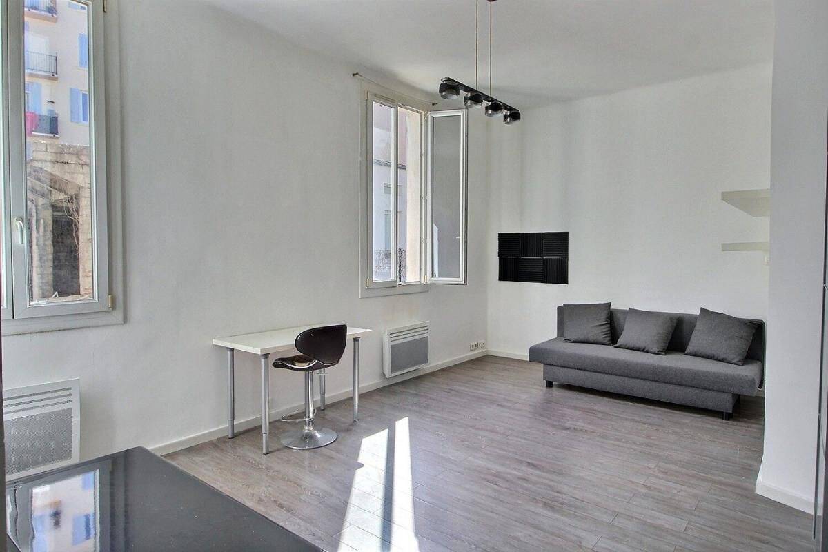 Appartement 1 pièce 33 m² · à Marseille 5ème Arrondissement · 33 m² · 608 €