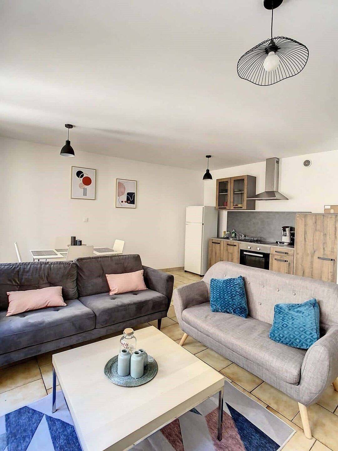 Appartement 2 pièces 70 m² · à Troyes · 70 m² · 2 000 €/mois