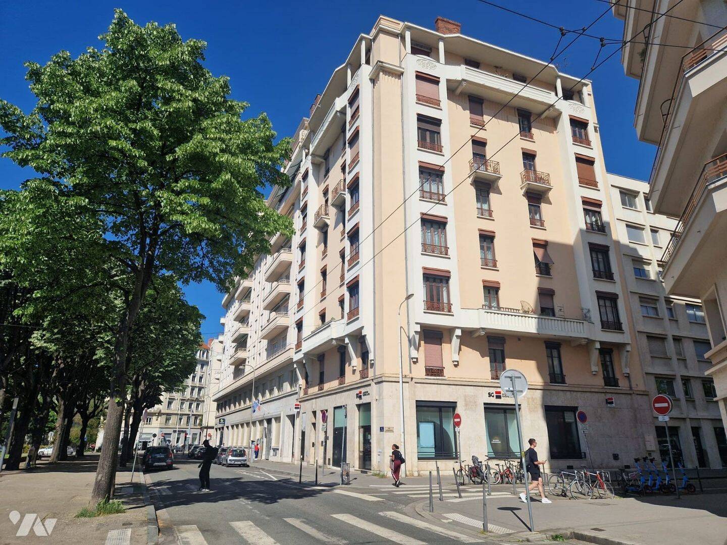 Appartement 3 pièces 87 m² · à Lyon 7ème Arrondissement · 87,4 m² · 380 000 €