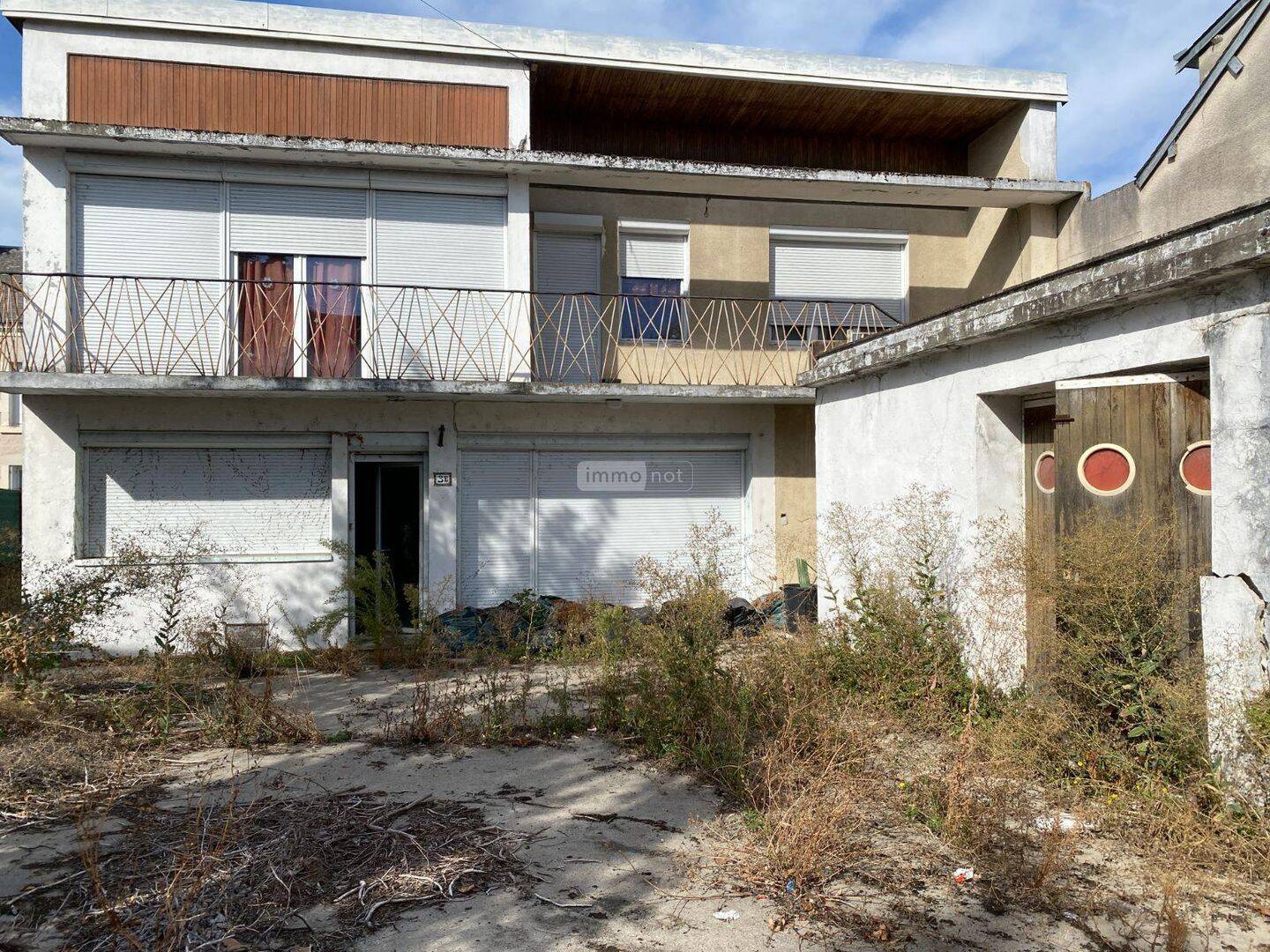 Maison 12 pièces 315 m² · à Châtillon-sur-Indre · 315 m² · 54 200 €