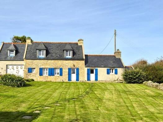 Maison à vendre 569 800 € 6 pièces 3 chambres 130 m² 8 120 m² de terrain Porspoder 29840