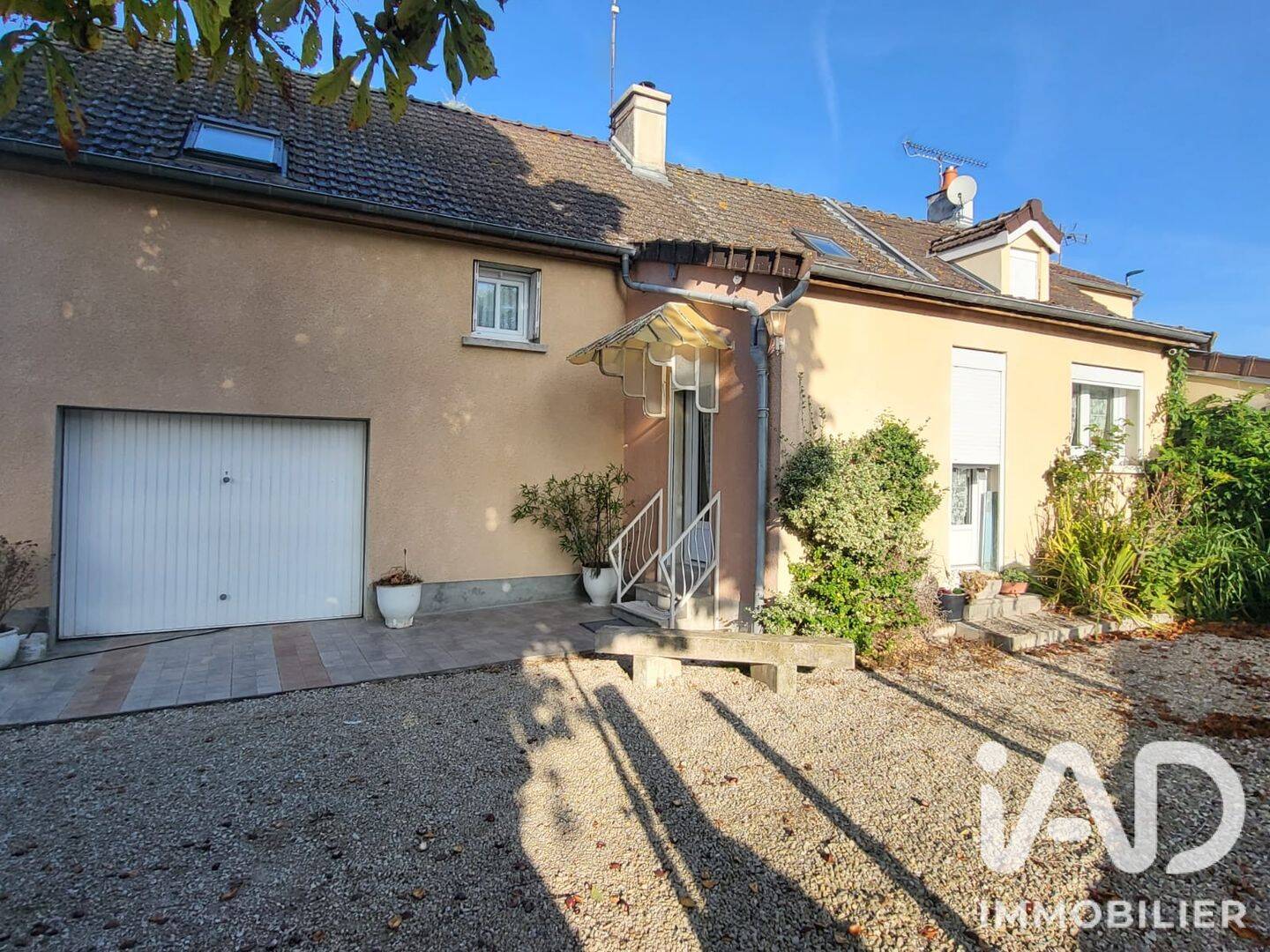 Maison 4 pièces 114 m² · à Gélannes · 114 m² · 150 000 €