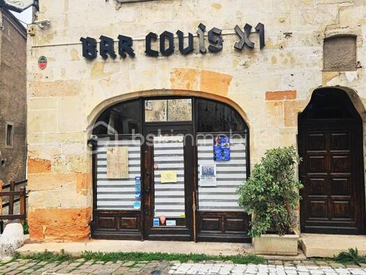 Local commercial à vendre 110 000 € 147 m² de surface de vente Centre Ville Bourges 18000