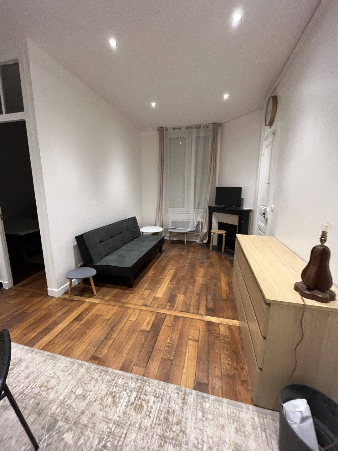 Appartement 2 pièces 44 m² · à Paris 16ème Arrondissement · 44,3 m² · 1 820 €/mois