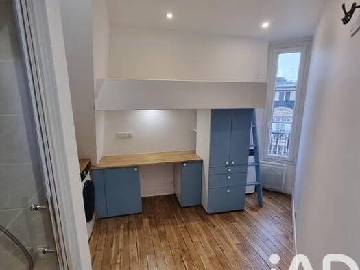 Appartement à vendre 131 000 € 1 pièce 9 m² Étage 7/7 Vaugirard-Parc des Expositions Paris 15ème arrondissement 75015