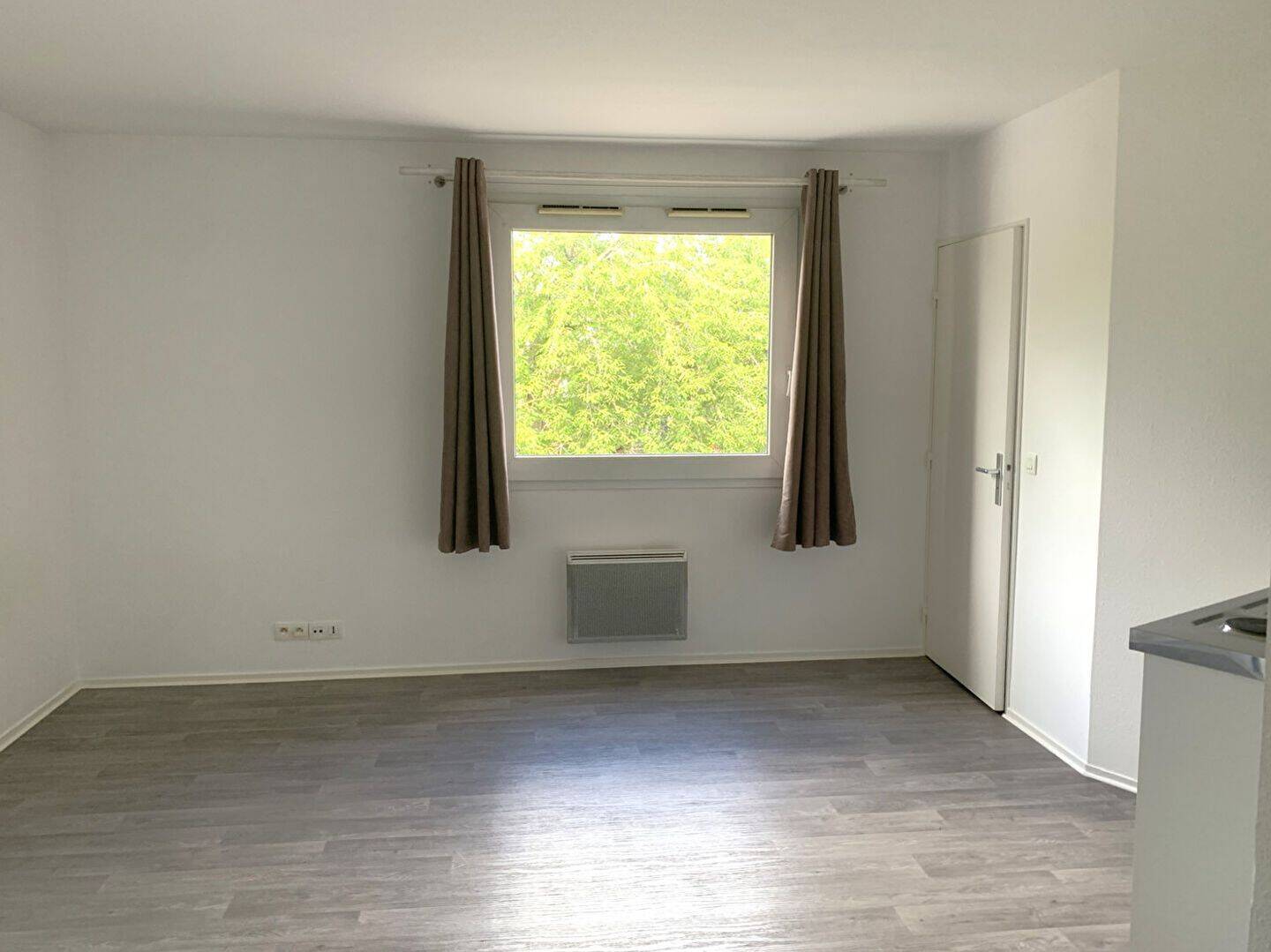 Appartement 1 pièce 23 m² · à Le Petit-Quevilly · 22,9 m² · 405 €