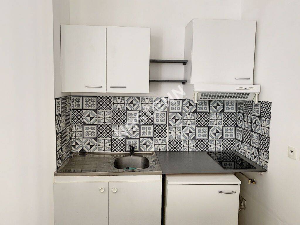 Appartement 2 pièces 38 m² · à Toulon · 38 m² · 555 €/mois