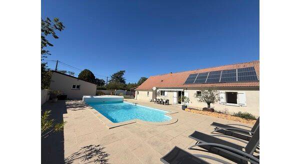 Maison 6 pièces 155 m² · à Varennes-lès-Narcy · 155 m² · 326 400 €