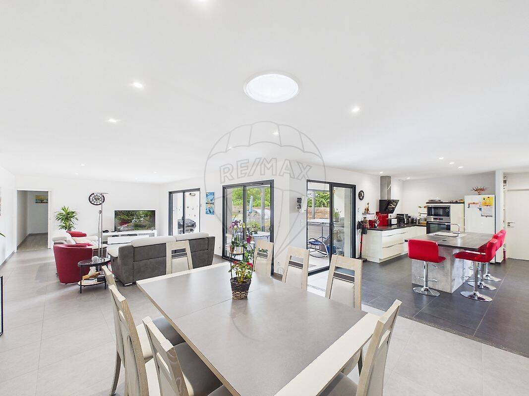 Maison 6 pièces 177 m² · à La Tremblade · 177 m² · 629 000 €